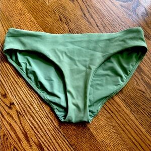 NWOT Lululemon Green Ribbed Bikini Bottom